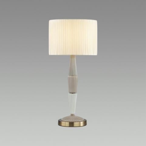 Настольный светильник Odeon Light Latte 5403/1T